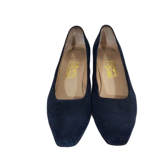 Salvatore Ferragamo Navy Blue Suede Block Heels - Picture 3 of 9